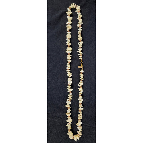 Vintage Miriam Haskell Mother of Pearl Chip Bead Necklace 29" Signed c. 1969 - Picture 3 of 8